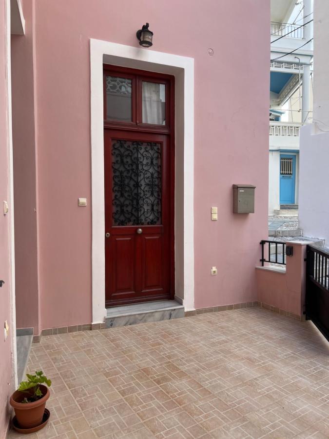 Ermoupoli, Syros City Apartments Екстериор снимка