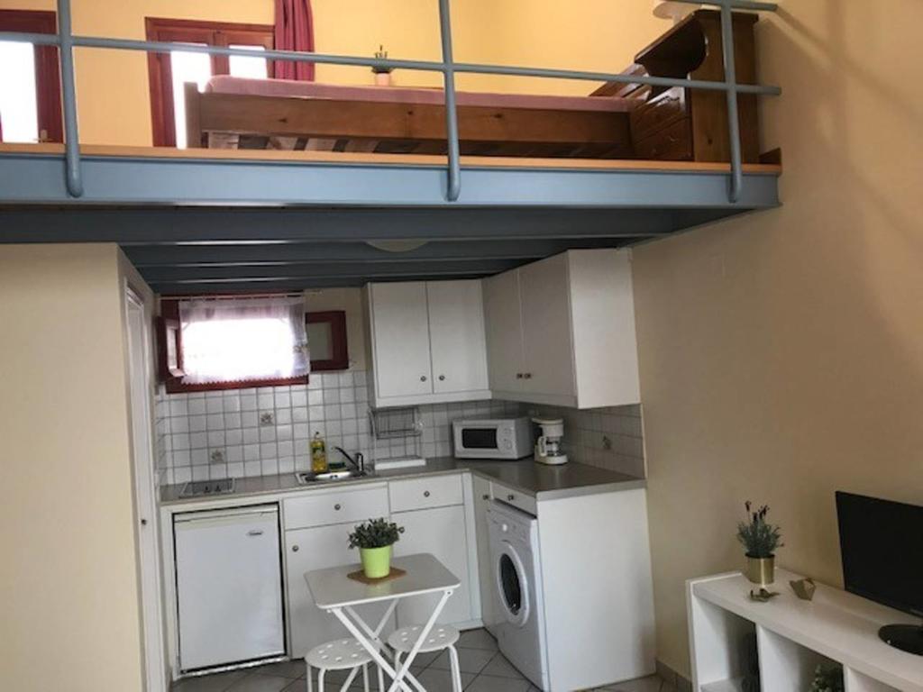 Ermoupoli, Syros City Apartments Екстериор снимка
